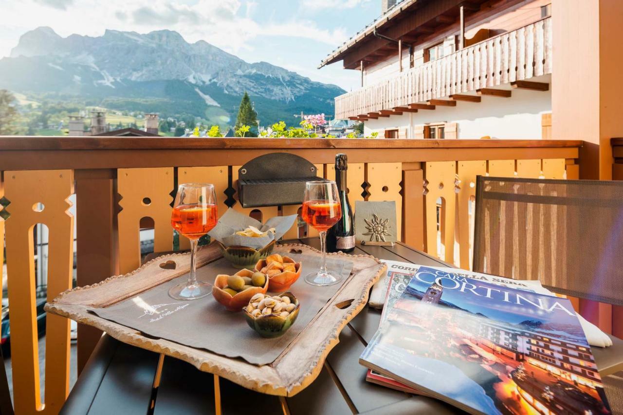 Hotel Villa Alpina ***S Cortina d'Ampezzo Exterior photo